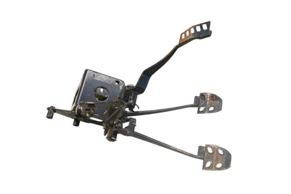 Yamaha - 16 Yamaha YXZ1000R Gas Brake Pedal Assembly