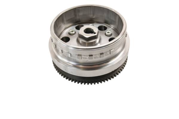 Suzuki - 19 Suzuki Boulevard M50 Flywheel Starter Clutch Bearing & Gear VZ800