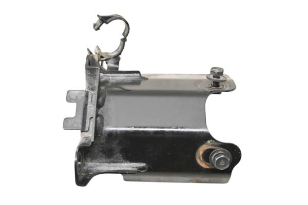 Yamaha - 20 Yamaha YXZ1000R SS Transfer Case Drive Shaft Cover