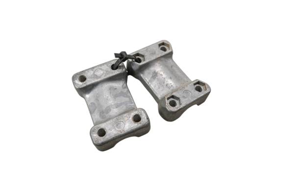 Polaris - 06 Polaris Sportsman 700 4x4 Handlebar Clamps