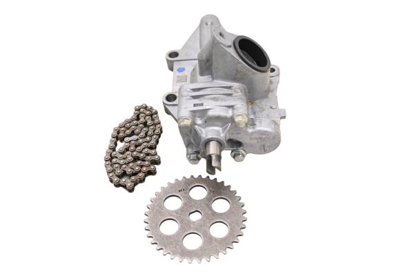 Polaris - 22 Polaris General XP 1000 Deluxe Oil Pump