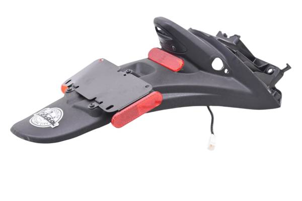 Piaggio - 24 Piaggio Liberty 150 Rear Lower Fender License Plate Mount