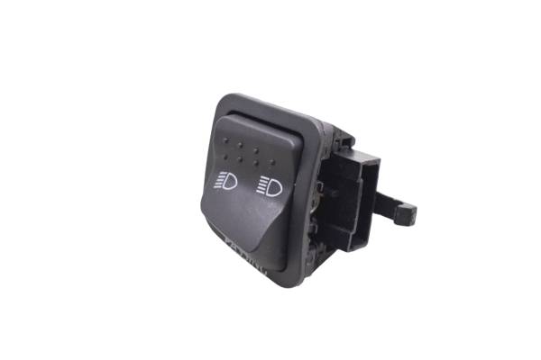Piaggio - 24 Piaggio Liberty 150 Headlight Switch