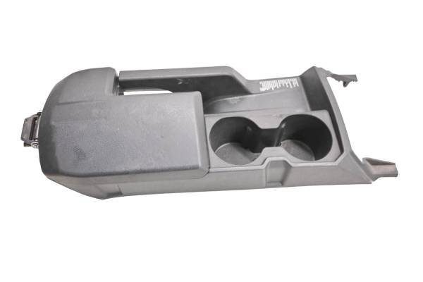 Polaris - 23 Polaris Slingshot SL Manual Center Console