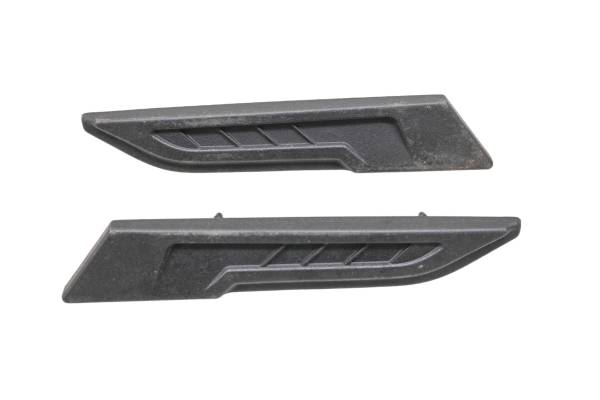 Polaris - 23 Polaris Slingshot SL Manual Front Covers Panels Fenders Left & Right