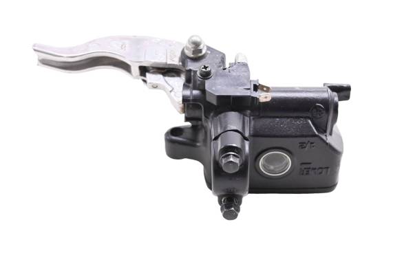 Honda - 23 Honda CB500F Front Brake Master Cylinder & Lever