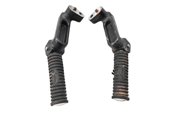 20 Indian Challenger Dark Horse Passenger Foot Pegs Left & Right
