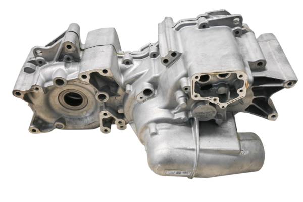 Polaris - 18 Polaris Sportsman 570 EPS 4x4 Transmission Gear Case Housing