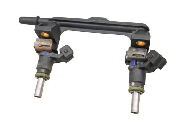 19 Arctic Cat Wildcat Sport LTD EPS Fuel Injectors & Rail Textron