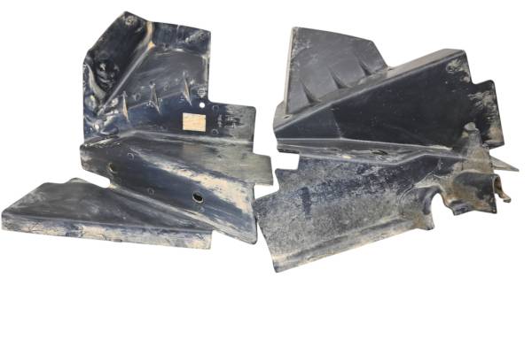 Kubota - 15 Kubota RTV-X900W Radiator Shields Guards Covers Left & Right