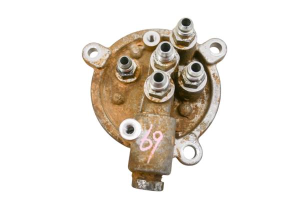 Kubota - 15 Kubota RTV-X900W Hydraulic Control Valve Cover