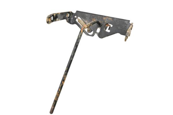 Kubota - 15 Kubota RTV-X900W Hood Latch Support Bracket
