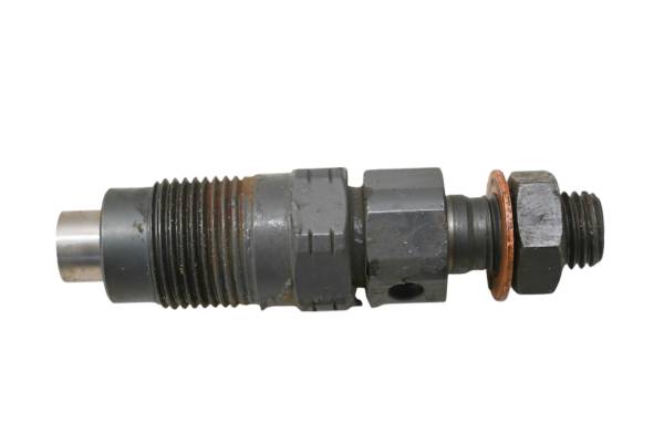 Kubota - 15 Kubota RTV-X900W Fuel Injector