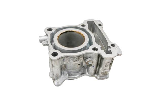 Yamaha - 22 Yamaha Zuma 125 Cylinder YW125