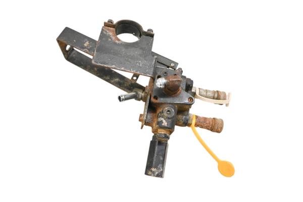 Kubota - 13 Kubota RTV900XT Hydraulic Secondary Control Valve Pump