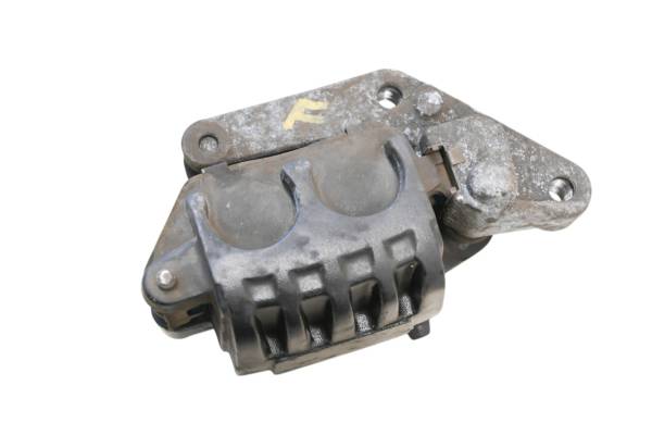 Yamaha - 22 Yamaha Zuma 125 Front Brake Caliper YW125
