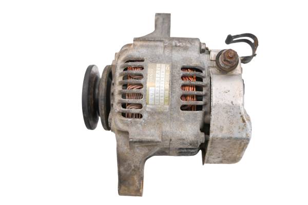 Kubota - 05 Kubota RTV900G Alternator