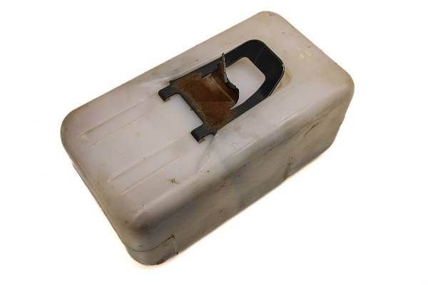 Kubota - 04 Kubota RTV900W Reservoir