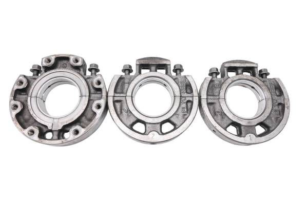 Kubota - 05 Kubota RTV900G Crankshaft Main Bearing End Caps