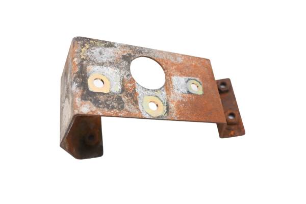 Kubota - 09 Kubota RTV1100CW Valve Bracket Mount