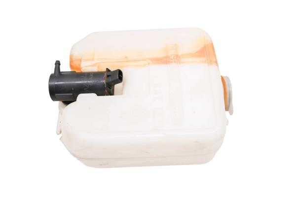Kubota - 09 Kubota RTV1100CW Windshield Wiper Fluid Bottle Reservoir