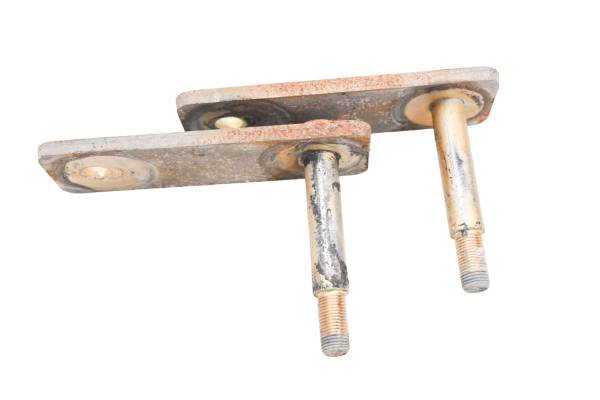 Kubota - 09 Kubota RTV1100CW Rear Suspension Leaf Spring Shackles Bracket Mounts