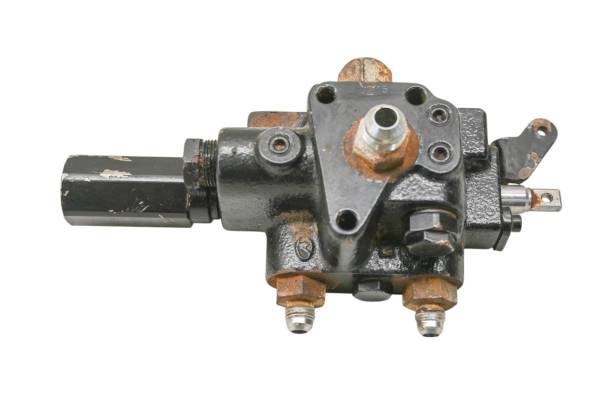 Kubota - 10 Kubota RTV1100CW9-H Hydraulic Aux Control Valve