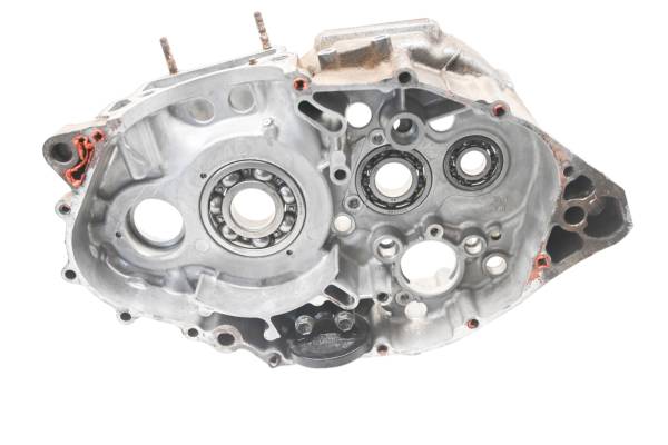 Suzuki - 04 Suzuki LTZ400 Right Side Crankcase Half Crank Case Quadsport Z400 KFX400