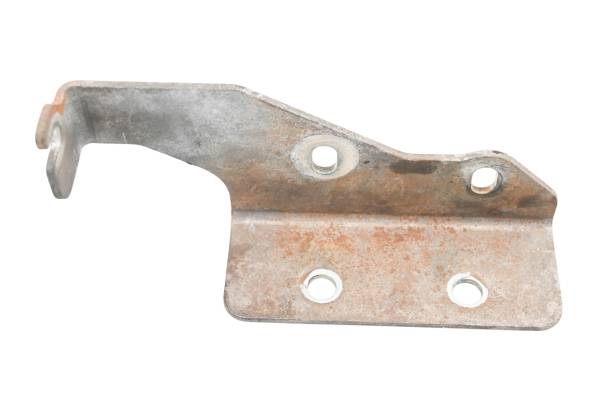 Kubota - 16 Kubota RTV400CI Differential Cable Guide Bracket