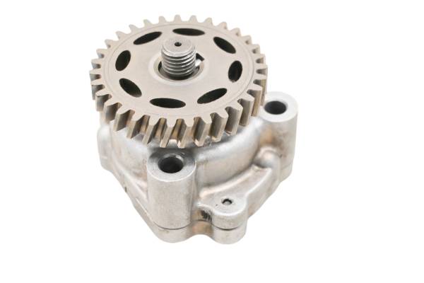 Kubota - 20 Kubota RTV-X900 Oil Pump