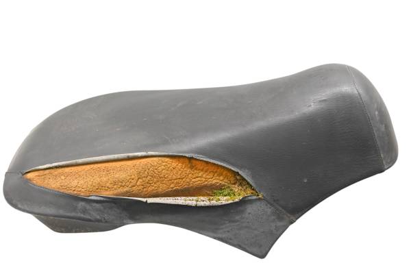 Bombardier - 02 Can-Am Quest 650 XT 4x4 Seat Bombardier