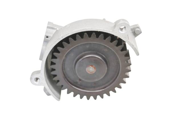 John Deere - 11 John Deere Gator XUV550 Oil Pump