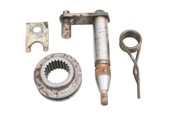 John Deere - 11 John Deere Gator XUV550 Transmission Shift Shaft Shifter & Collar