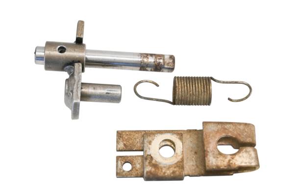 John Deere - 11 John Deere Gator XUV550 Differential Lock Arm