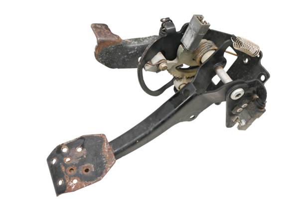 John Deere - 11 John Deere Gator XUV550 Brake Pedal & Mounting Bracket