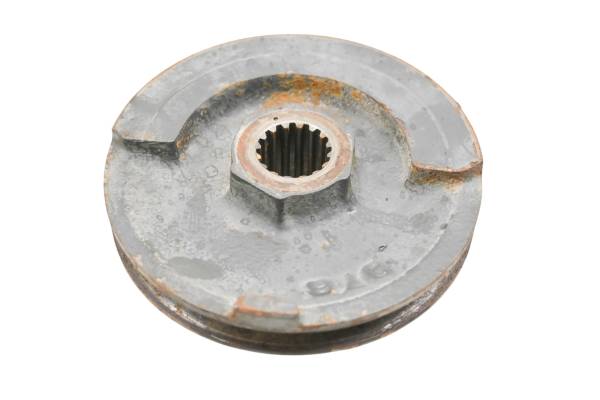 Kubota - 11 Kubota RTV900XTW Crankshaft Pulley