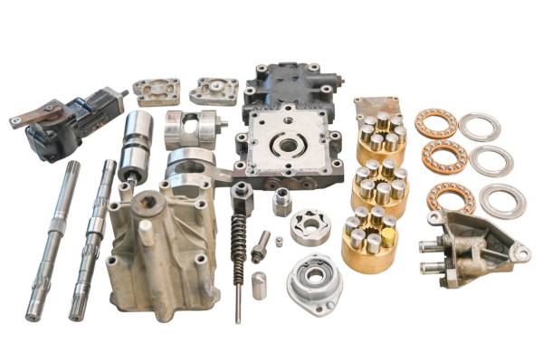 Kubota - 11 Kubota RTV900XTW Hydraulic Pump Assembly Hst