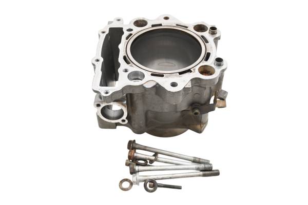 Yamaha - 01 Yamaha Raptor 660 2x4 Cylinder YFM660R