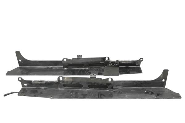 Kubota - 21 Kubota RTV-X1140W Rear Door Supports Brackets Mounts Left & Right