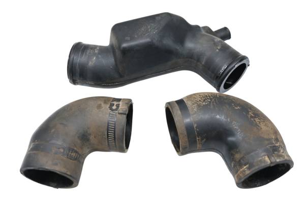 Kawasaki - 17 Kawasaki Mule 4000 2x4 Airbox Hoses & Duct KAF620PF