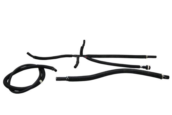 Yamaha - 17 Yamaha Waverunner VX Deluxe Exhaust Hoses VX1050BS