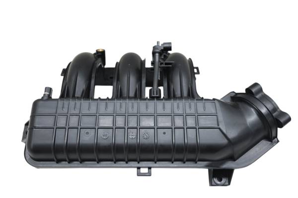 Yamaha - 17 Yamaha Waverunner VX Deluxe Intake Manifold VX1050BS