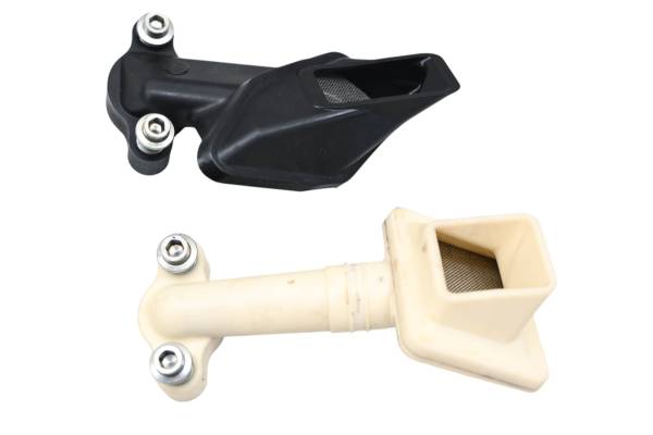 Yamaha - 17 Yamaha Waverunner VX Deluxe Oil Pump Pickup Tubes VX1050BS