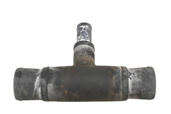John Deere - 13 John Deere Gator XUV 825i Heater Hose Tee Fitting