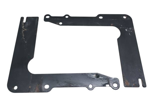 John Deere - 13 John Deere Gator XUV 825i Rear Cargo Brackets Mounts