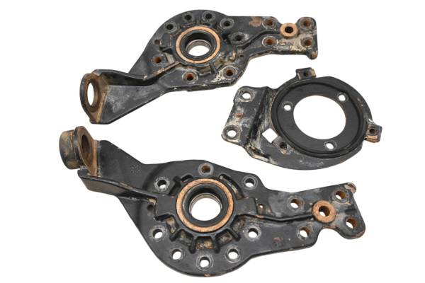 John Deere - 13 John Deere Gator XUV 825i Gear Case Support Brackets Mounts