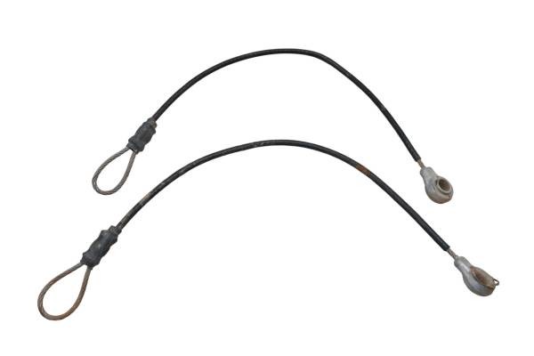 John Deere - 13 John Deere Gator XUV 825i Tailgate Cables