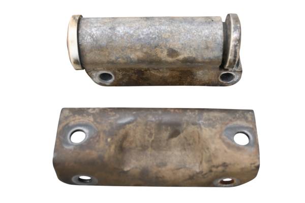 Polaris - 16 Polaris Sportsman 570 4x4 Rear Engine Mount Brackets