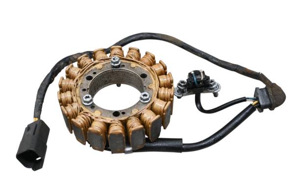 Bombardier - 04 Can-Am Quest 650 4x4 Stator Bombardier