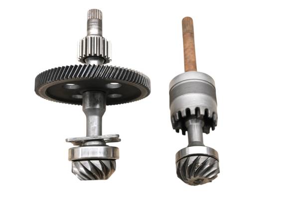 Polaris - 12 Polaris Ranger Crew 800 4x4 Transmission Bevel Gears Output Shaft